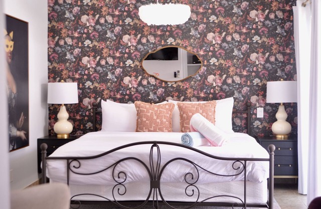 Palm Springs | Kitchenette, Pet Friendly | Pool | The Muse Hotel