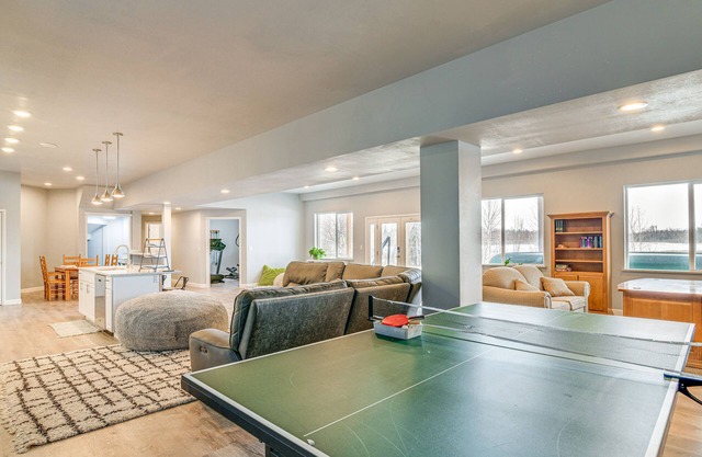 Palmer Apartment w/Peaceful Pond & Kayaks!