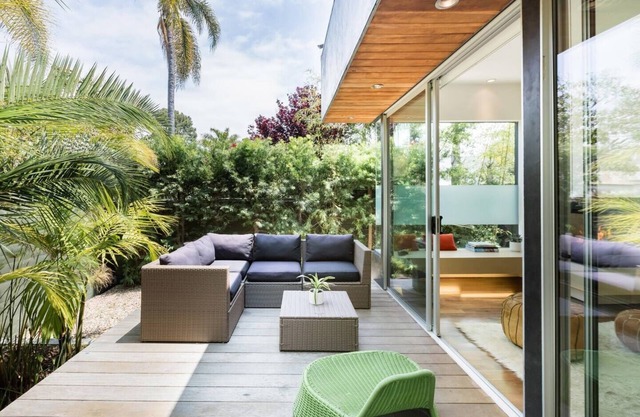 Palms Place— Solar-Powered Luxury Guesthouse