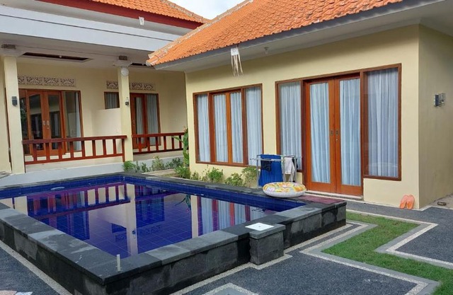 Homestay Pandawa Beach 