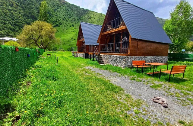 Panorama cottages in Sno