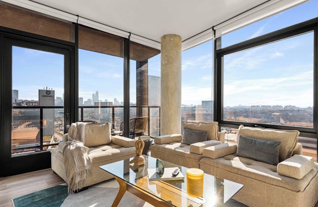 Panoramic City Views + Prime West Loop Location