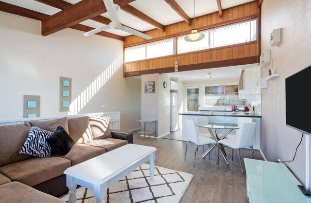 Panoramic Townhouses By Lisa Standard unit