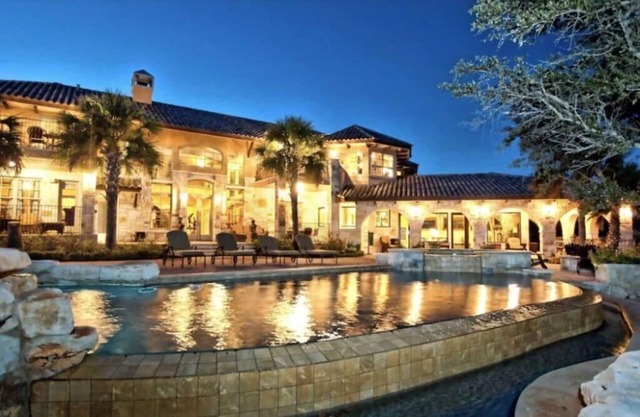 Panoramic Views! 180' of Lake Travis - ACL weekend 2 available