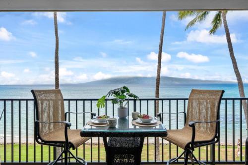 Papakea A306 · Papakea A306 Remodel Oceanfront Studio Getaway