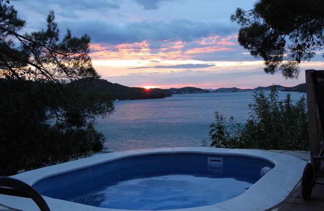 Paradise 30m from the sea