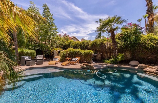 Paradise Oasis in Scottsdale - Heated Pool & Spa!