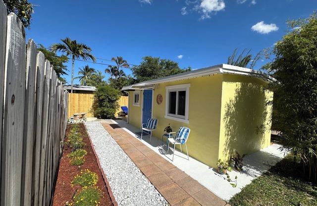 Paradise Suite