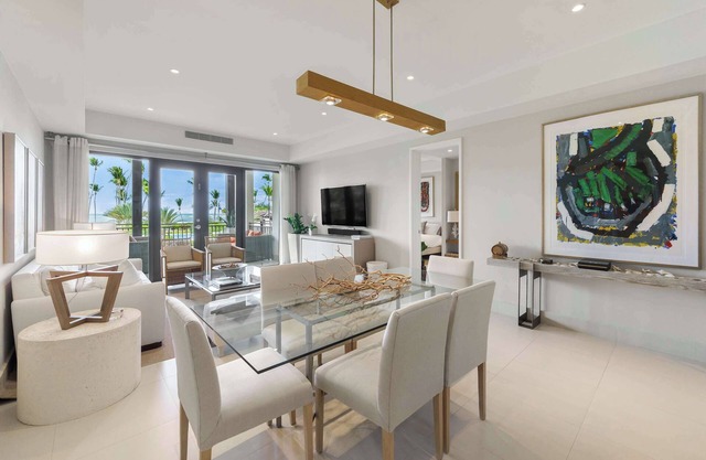 Paradise View Villa | Exclusive Beachfront Escape