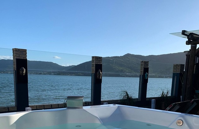 Paraiso in front of Lagoa da Conceição