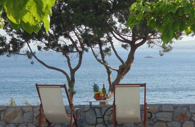 Paraktio Beach Apartments