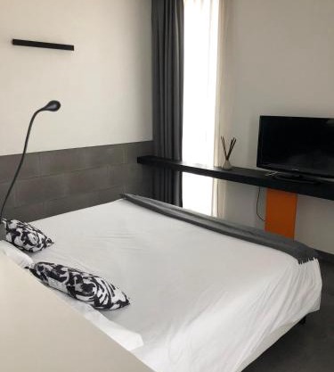 Parco Paglia Home