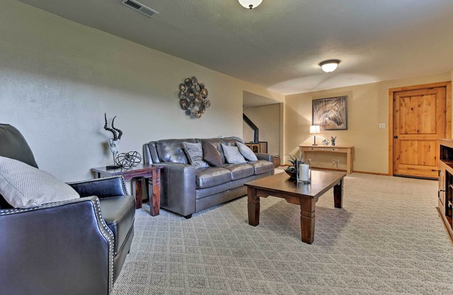 Park City Apartment w/ Olympic Park + Mtn Views!