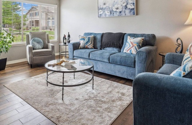 Parkside Retreat | 2 Suites, Office, Garage