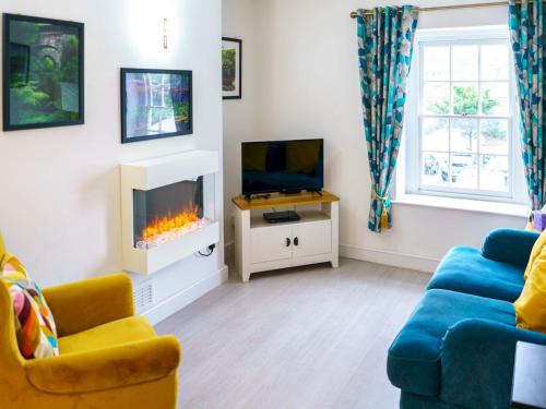 Pass the Keys Central Aberaeron- Cosy 2 bed flat Sleeping 4