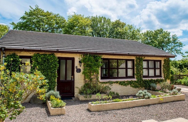 Pass the Keys Spacious Cottage in Ceredigion - Sleeps 6