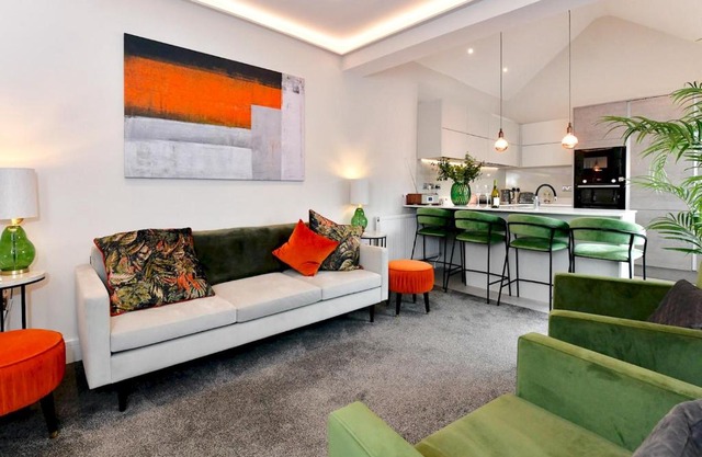 Pass the Keys Stunning 2 Bedroom Apartment in Heart of Pontcanna