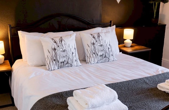 Pass the Keys | Warm Welcoming Countryside Home