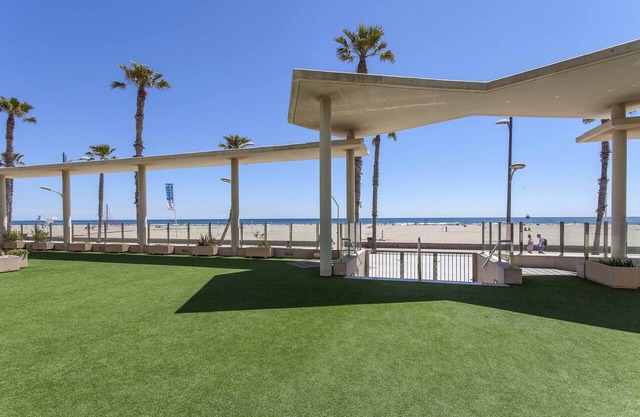 Patacona Mediterranean Beach. WiFi + Parking + Air Conditioning