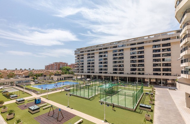 PATACONA PALM BEACH II. WIFI + AIR CONDITIONING + 4 PAX