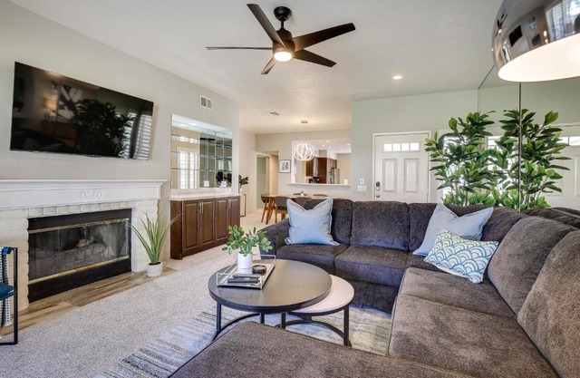 Patio and Pool Access Stunning Palm Desert Townhome