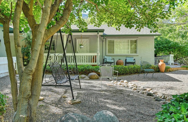 Patio & Mtn Views: Tranquil Sedona Gem