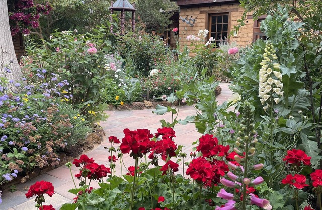 Patricia's Garden Studio at Swallows Welcome farm, close to Margaret River