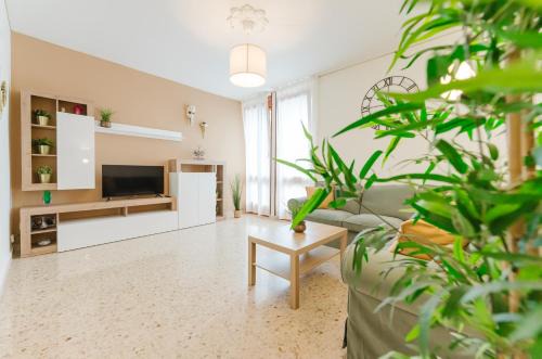 Patty Flat - 15 min from Venice & Free Parking