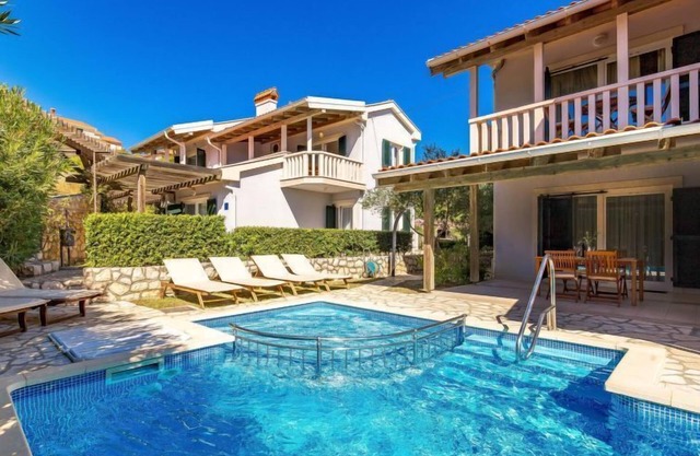 Apartments Pavica