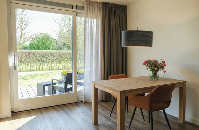 Peace, space and comfort in ParelDuyn, situated between the village of Oostkapelle and the beach.