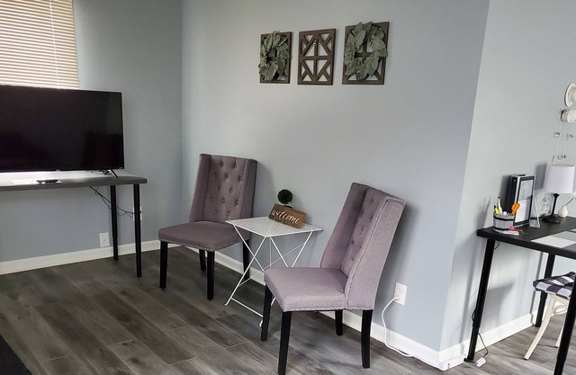 Peaceful 2 Bedroom Residence - Ypsi/AnnArbor