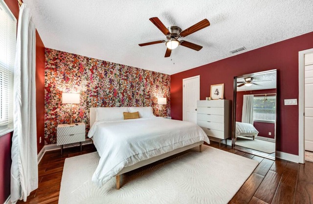 Peaceful 3BR Getaway w/Hot Tub