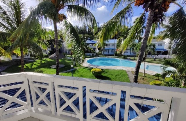 Peaceful and Scenic 3 Bed Duplex Villa on the Beach