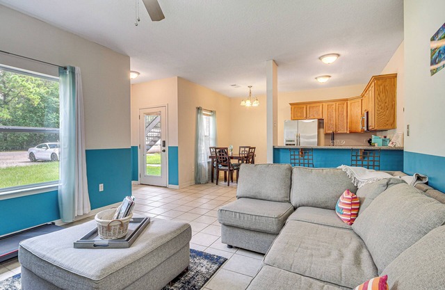 Peaceful Biloxi Getaway - 7 Mi to Beach & Downtown