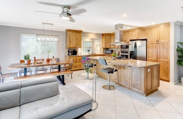 Peaceful, chic 2 bed room house