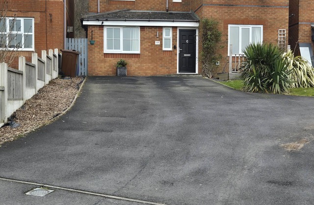 Peaceful Detached Home in Tunstall Accrington Drive.