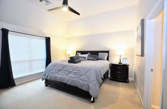 Peaceful Family Friendly 4 Bd in North Houston
