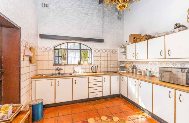 Peaceful FarmhousenHacienda courtyard, full kitchen, peaceful, nature's haven.nn