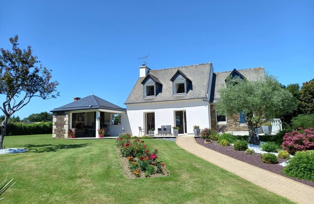 Peaceful Garden Retreat, Epiniac