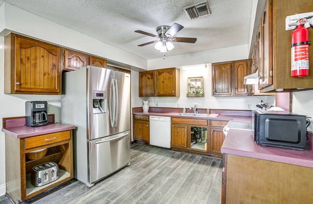 Peaceful Morgan City Home w/Docks & Canal Access