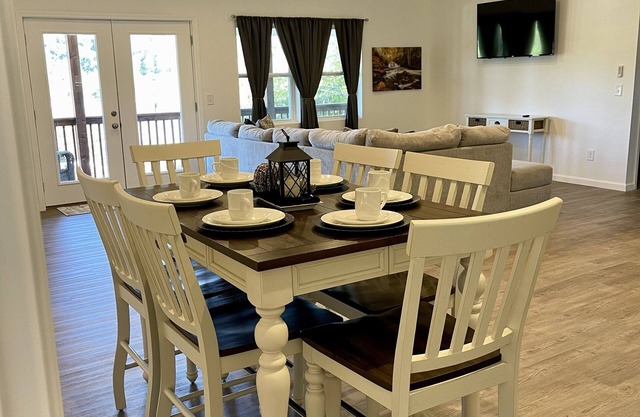 Peaceful Mountain Oasis