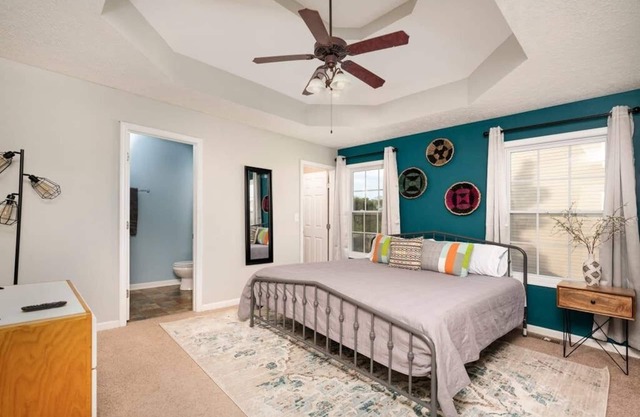 Peaceful Pet-Friendly Getaway with Privacy Fenced Yard near Fort Campbell