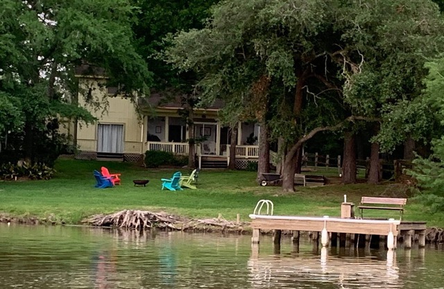 Peaceful, quiet waterfront get-away.