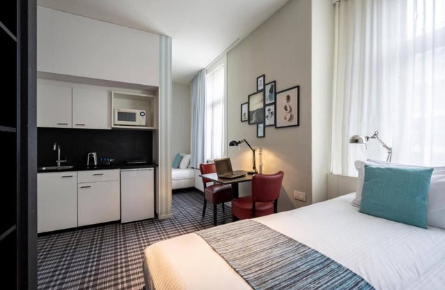 Peaceful Stay Close to the Breathtaking Beach: Scenic Afternoon Walks | 3 Rooms