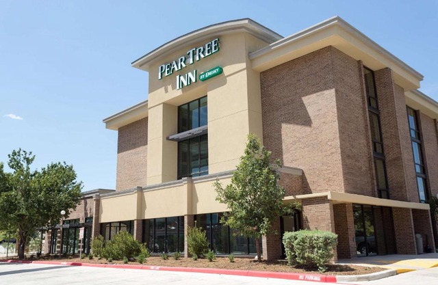 Pear Tree Inn San Antonio Airport