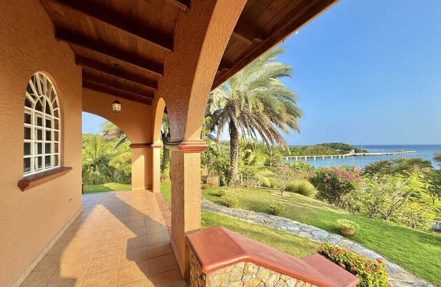 Pearl Cove Plantation @ Dixon Cove
