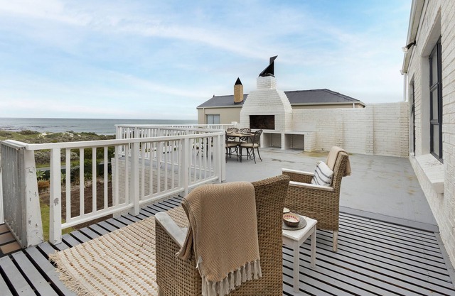 Pearly Beach House