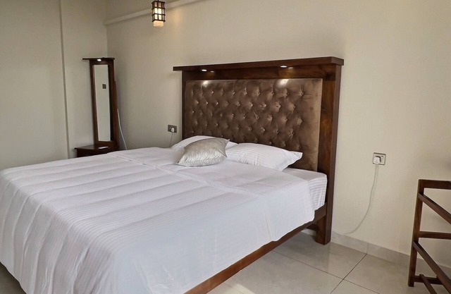 Pearly Ocean View Guest Apartment