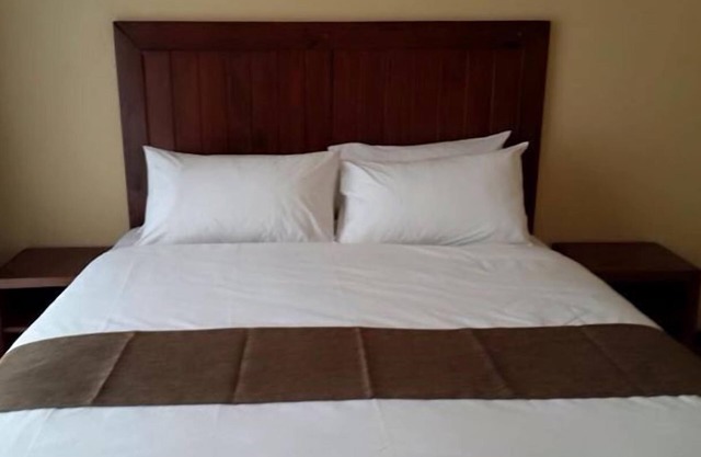 Pebble Rock Lodge