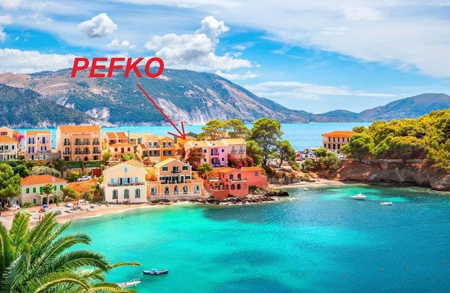 PEFKO. Unique location, one min from the beach!